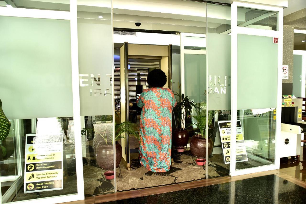 Golden Tulip Ibadan Hotell Exteriör bild