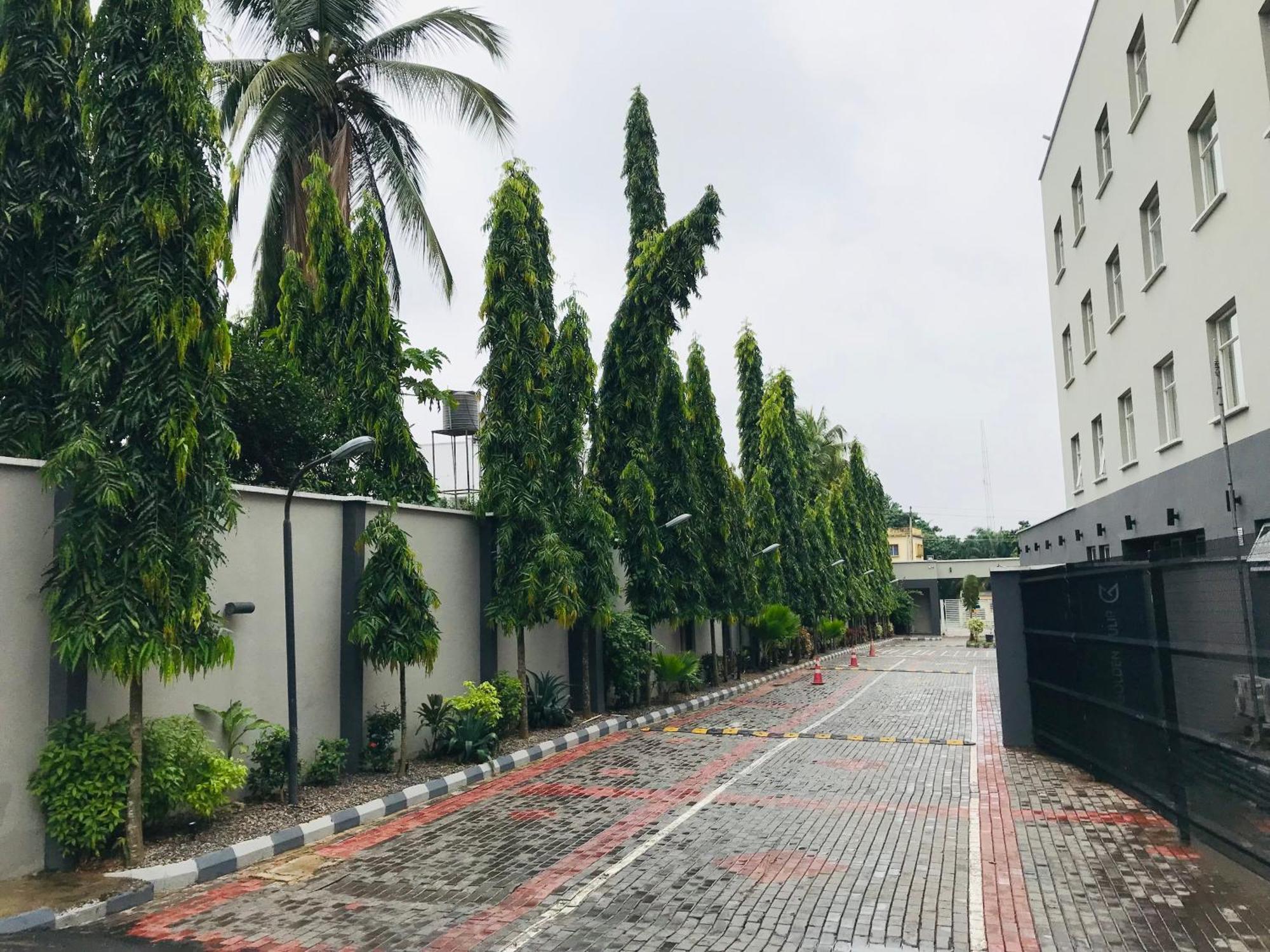 Golden Tulip Ibadan Hotell Exteriör bild